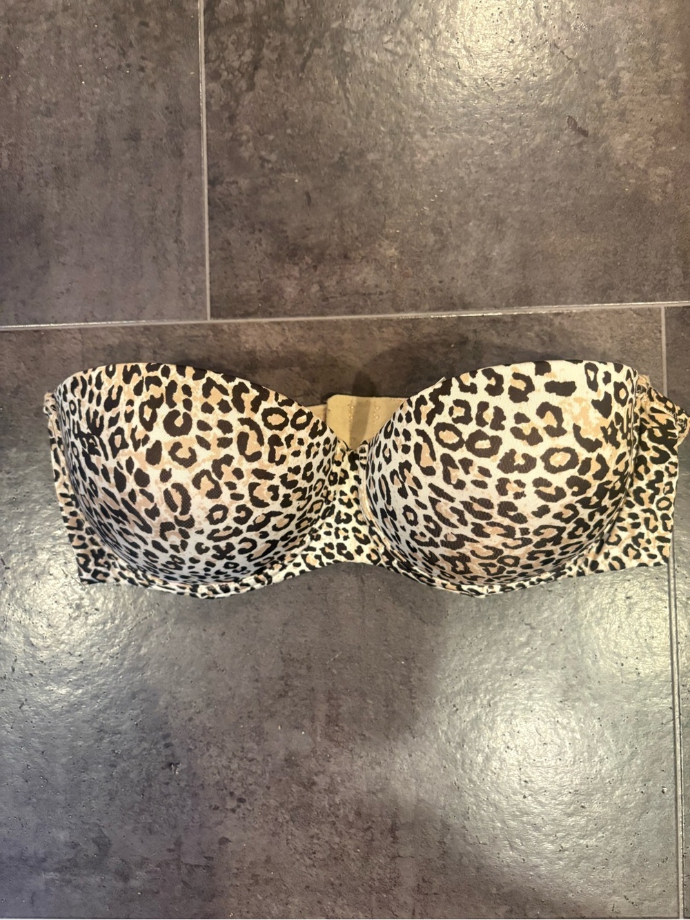 Wonderbra Strapless Leopard Print Push-Up Bra 38C Animal Print